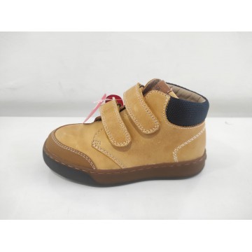 Bota de piel GARVALIN con puntera reforzada, tallas 26, 28, 32, 34 y 35