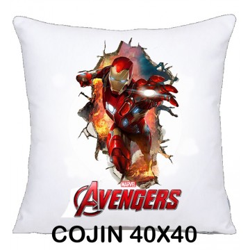 COJIN 40X40 AVENGER DECORACION HOGAR REGALOS