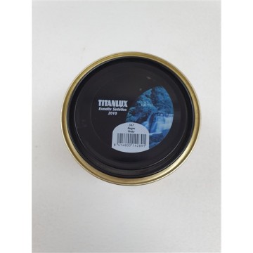 TITANLUX 2010 NEGRO 500 ML.