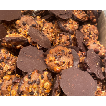 Cooki rellena de chocolate con frutos secos por encima - La Flor Burgalesa - 500 gramos