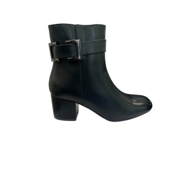 BOTIN CON TACON MATERIAL 8352