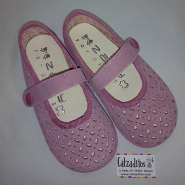 Zapatitos de piel serraje...