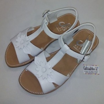 Sandalias de piel para niña...