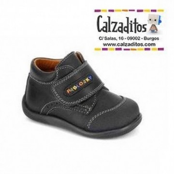 Botas para bebé de estilo...
