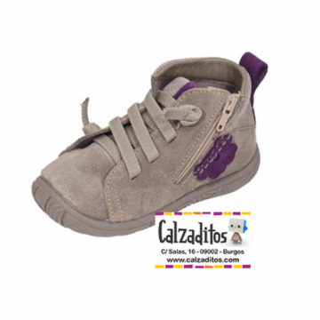 Botitas de tipo casual en...