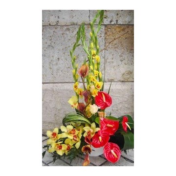 Centro decorativo anthurium, gladiolo, orquidea,....