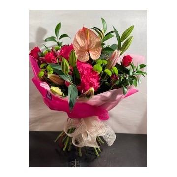 Ramo variado hortensia, lilium, anthurium, rosas,...