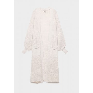 Cardigan largo de punto grueso teja COD 2867 – con bolsillos y manga abullonada