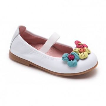 Bailarinas de piel con...