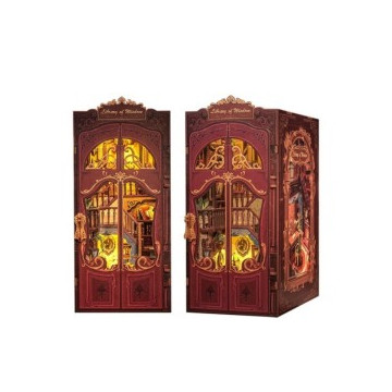 Librería en miniatura 281...