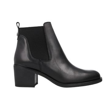 Alpe Woman Shoes 2202 Anne...