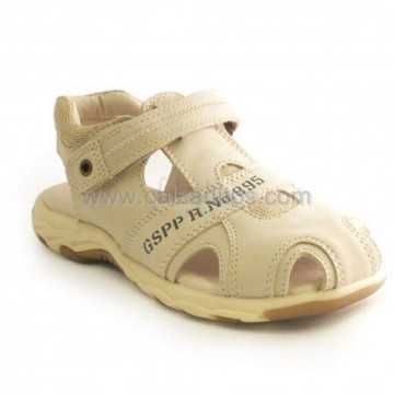 Sandalias de color beige,...