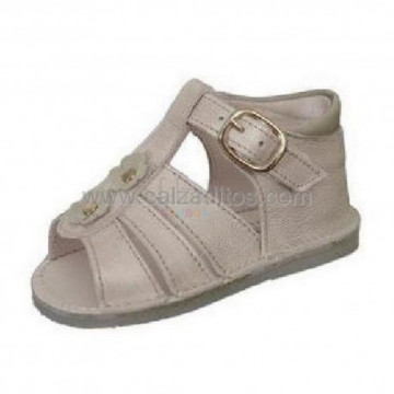 Sandalias de piel nacarada...