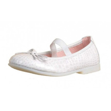 Bailarinas de piel con...