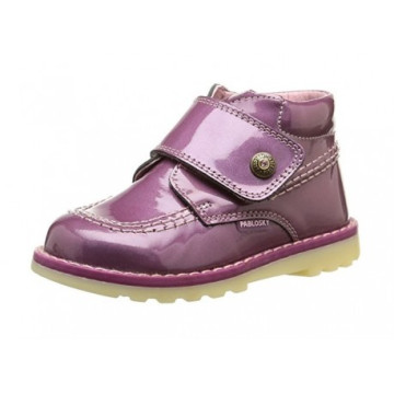 Botas tipo Kickers de piel...