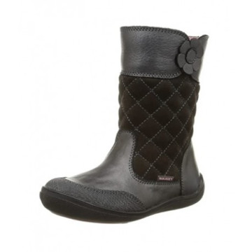 Botas altas de piel gris...