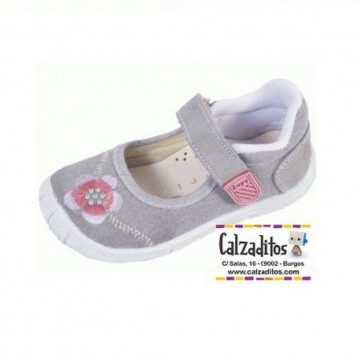 Merceditas de lona gris con...