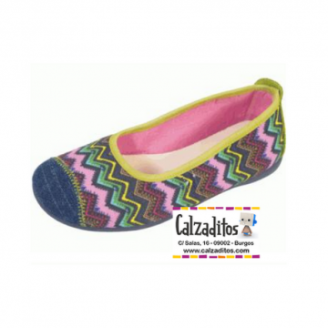 Bailarinas de textil con...