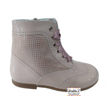 Botas pascualas en...