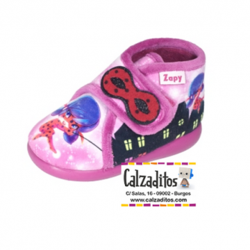 Zapatillas de estar en casa...