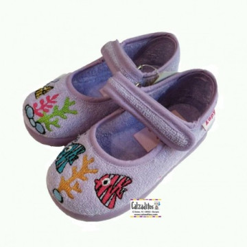 Zapatillas de estar en casa...