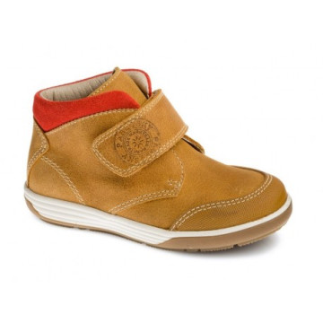 Botas para niño en piel...
