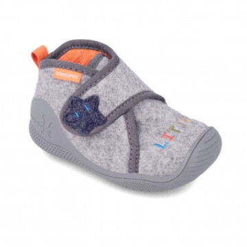 Zapatillas de estar en casa...