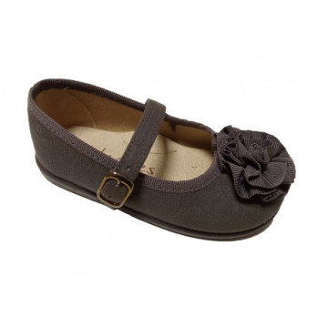 Merceditas de serratex gris...