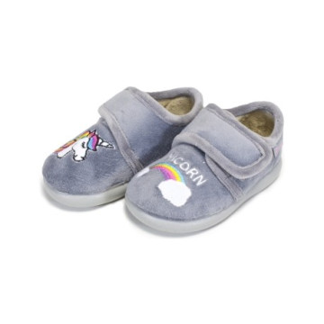 Zapatillas de estar en casa...