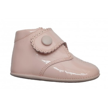 Botas de charol sin suela...
