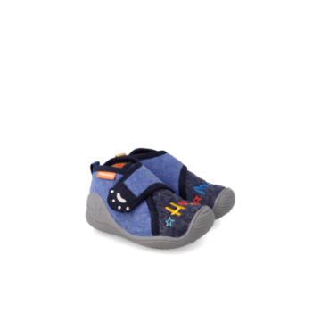 Zapatillas de estar en casa...