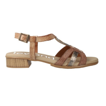 Leyland 5615: Sandalias...