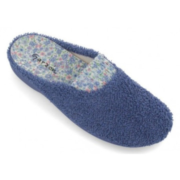 Zapatillas de estar en casa...